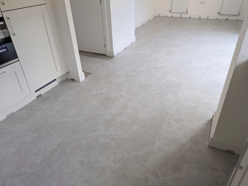 LVT 10