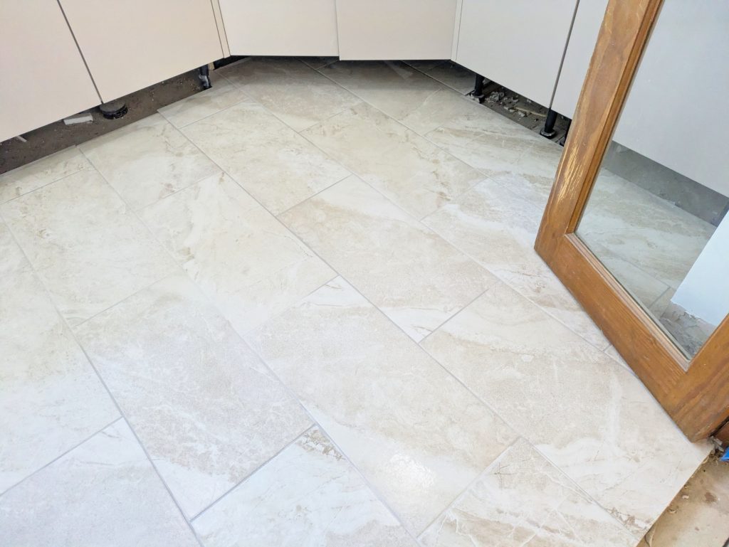 Porcelain floor 2