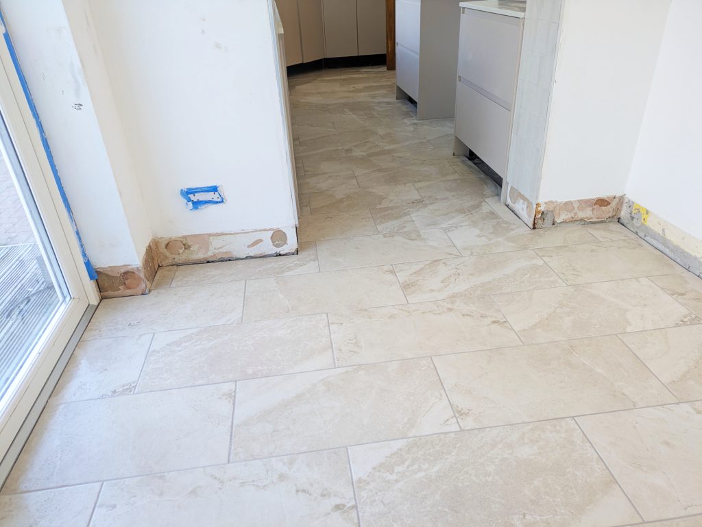 Porcelain floor 7